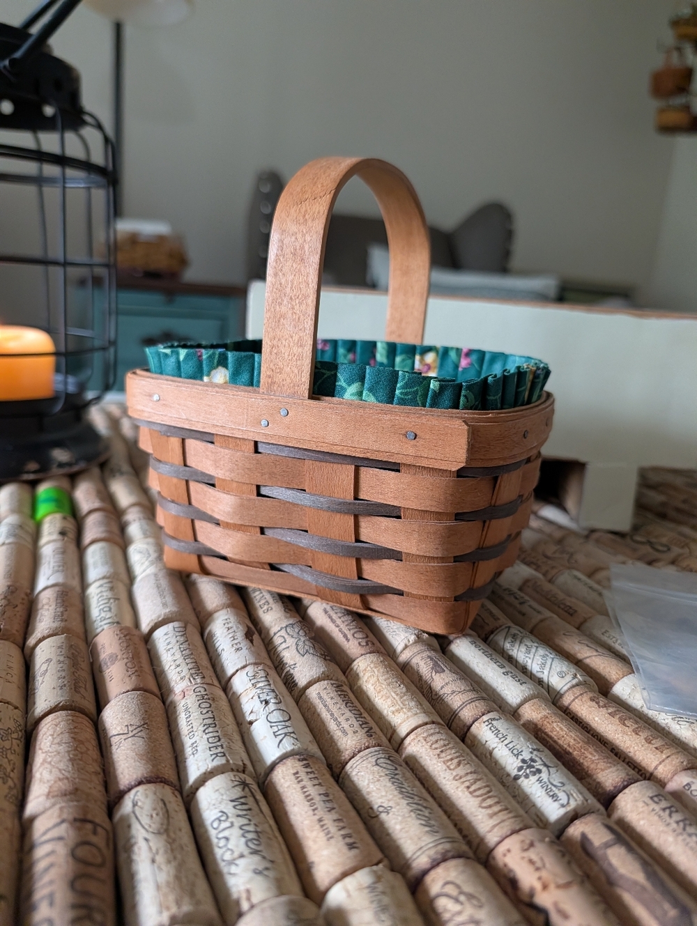 Longaberger 1992 Heartland Mini Chore Basket With Liner